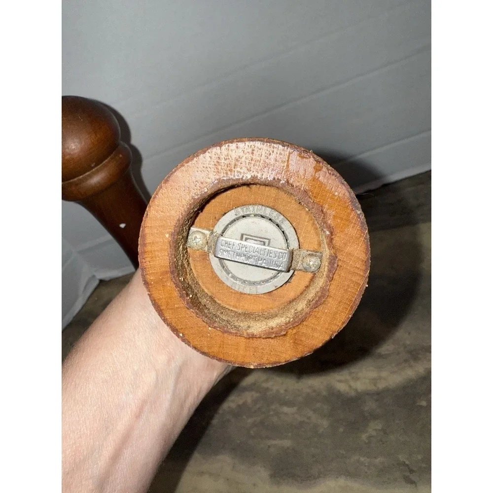 Vintage‎ Wooden Salt & Pepper Grinder Set 10